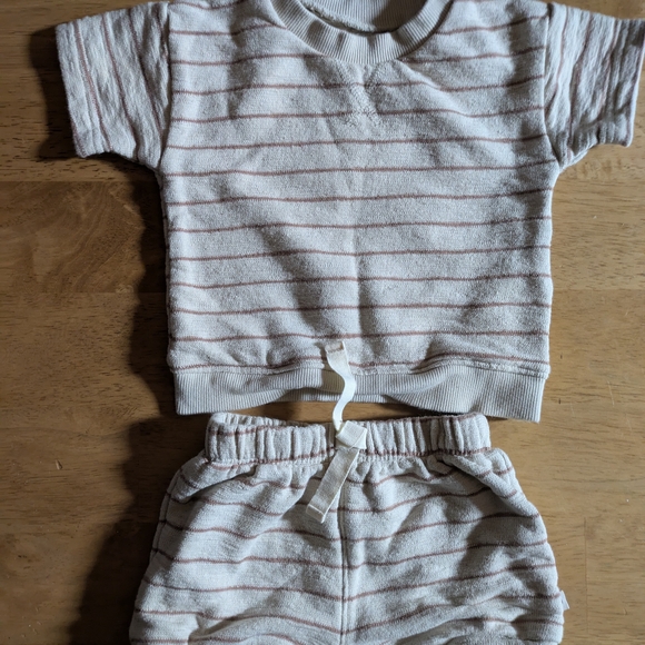 Cozy Striped Kids Matching Set - Picture 1 of 6